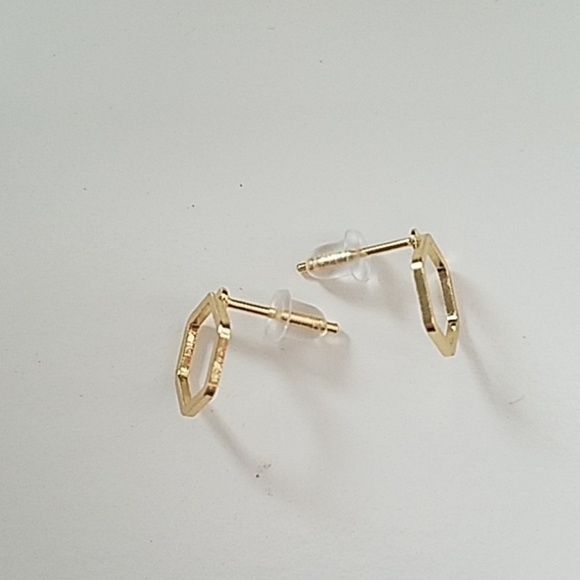 RESTOCKED! Minimalist Hexagon Gold Tone Earrings - Picture 4 of 5